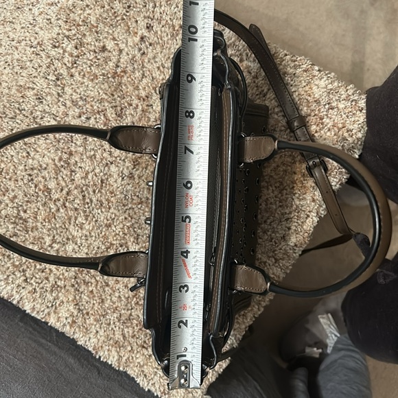 Coach purse - Picture 10 of 10